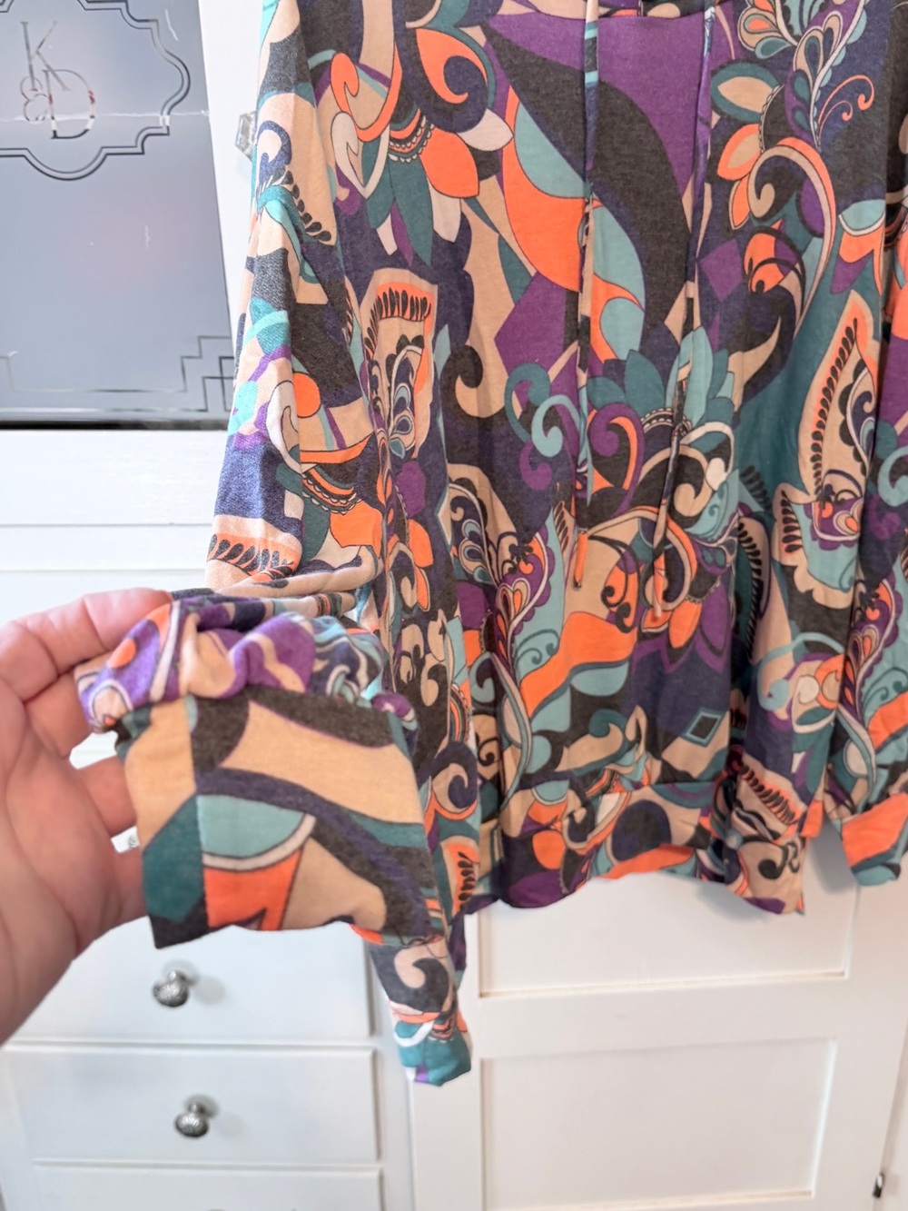 Abstract Dear Scarlett Scoop-Neck Hoodie Sweater in Multicolor Teal & Purple - Picture 3 of 9